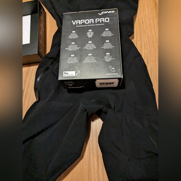 FINIS TECH RACE SWIM SUIT VAPOR PRO KNEESKIN - NEW IN BOX - Picture 5 of 10